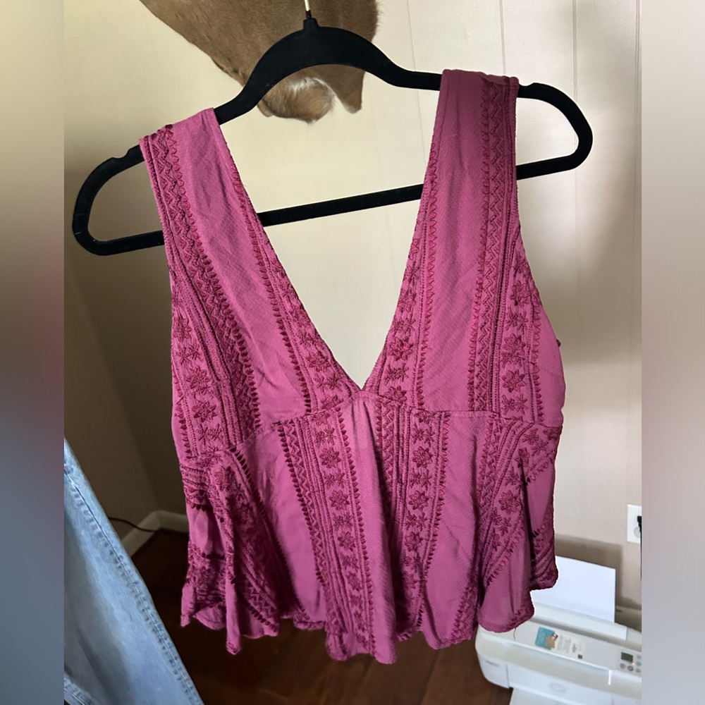 Free People tank size small!